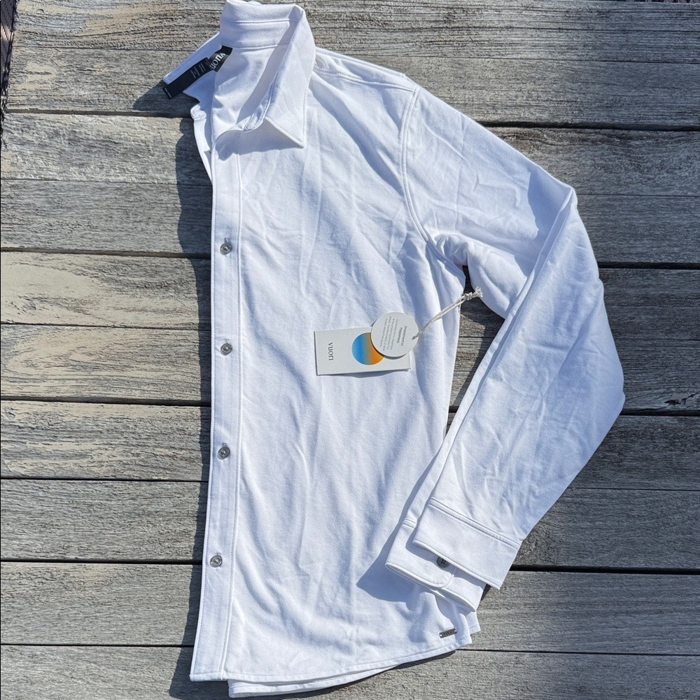VUORI Long‎ Sleeve Knit Oxford Button Down - Classic Fit MENS SIZE MEDIUM NWT